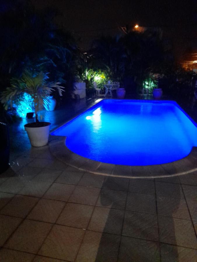 شقة Coquet F2 Climatise Avec Piscine Au Lamentin لو لامينتين المظهر الخارجي الصورة